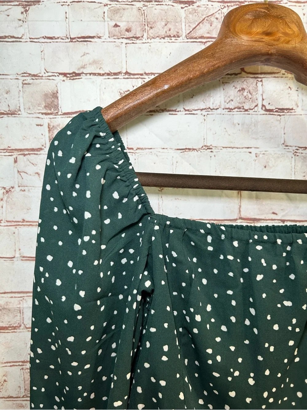 Abercrombie & Fitch Green Polka Dot Long Puff Sleeve Square Neck Off Shoulder